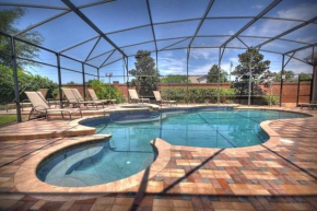 Mickeys Getaway - CUSTOM 8BR Luxurious Retreat Pool Hot Tub Theater RM Gym! Outdoor Kitchen 2 Miles to Disney